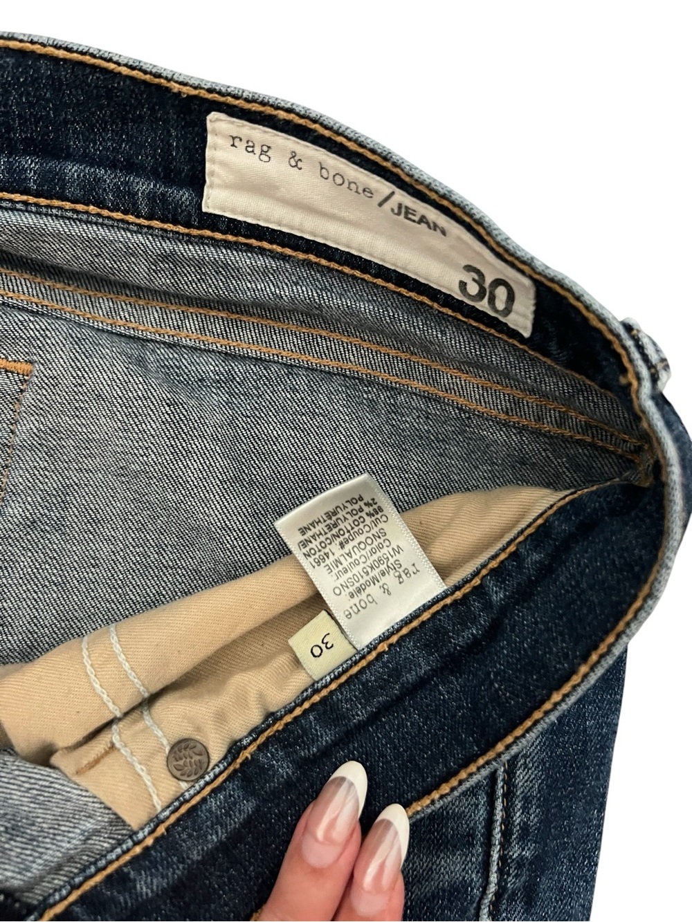 rag & bone Women's Skinny Jeans in Medium Blue Wash - Picture 4 of 6